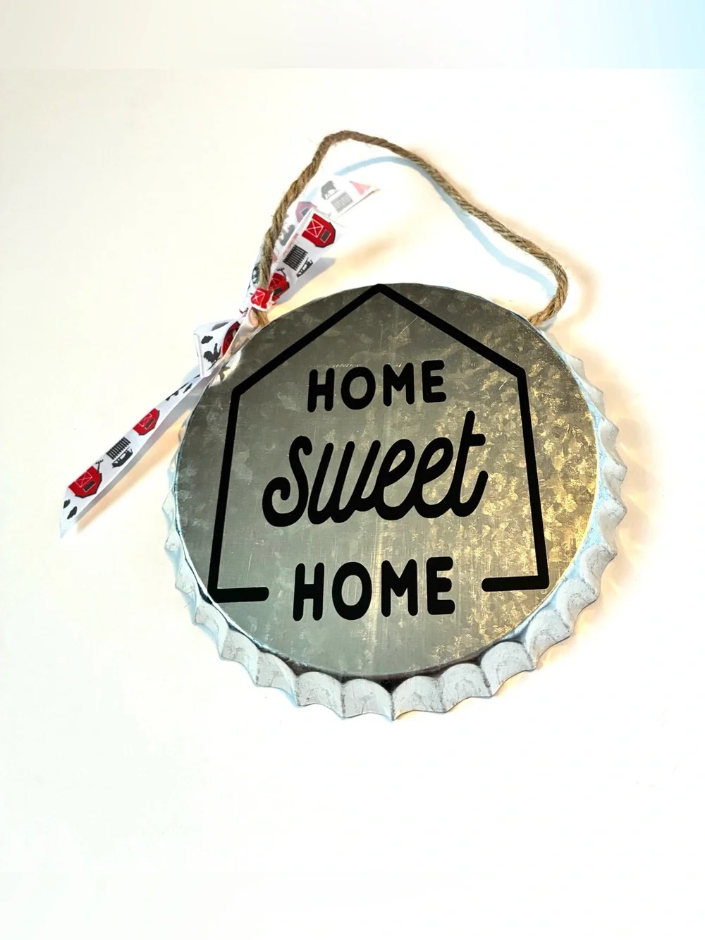 Home Sweet Home Metal Bottle Cap Wall Hanging - Silver with Black Lettering